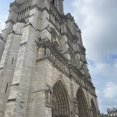 Luxurys Notre Dame Appartamento